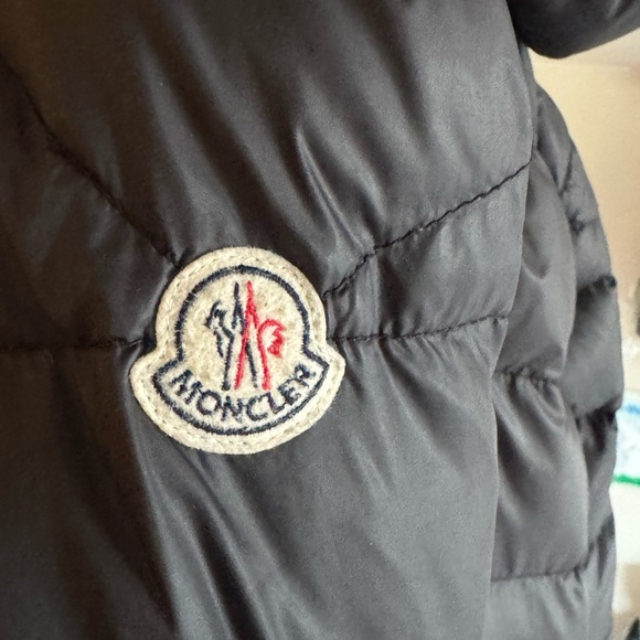 Women's Moncler Black Puffer Jacket size 5 - Picture 3 of 14